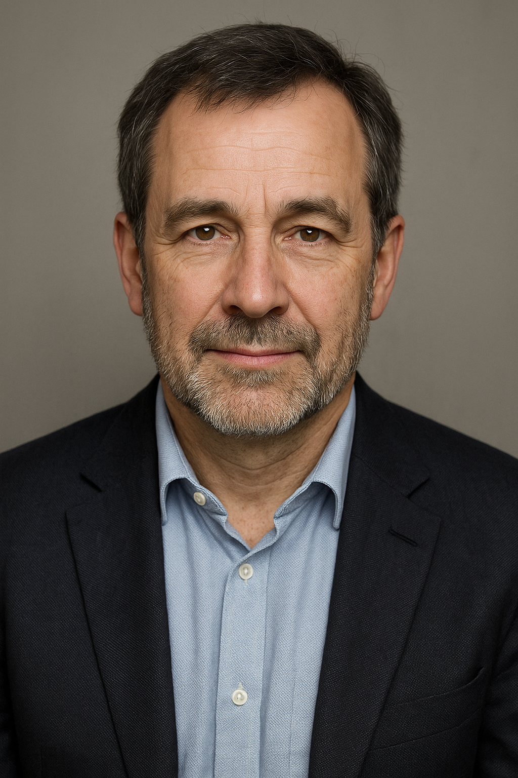 Simon — CEO/Director, Hassle Free Financial Solutions LTD